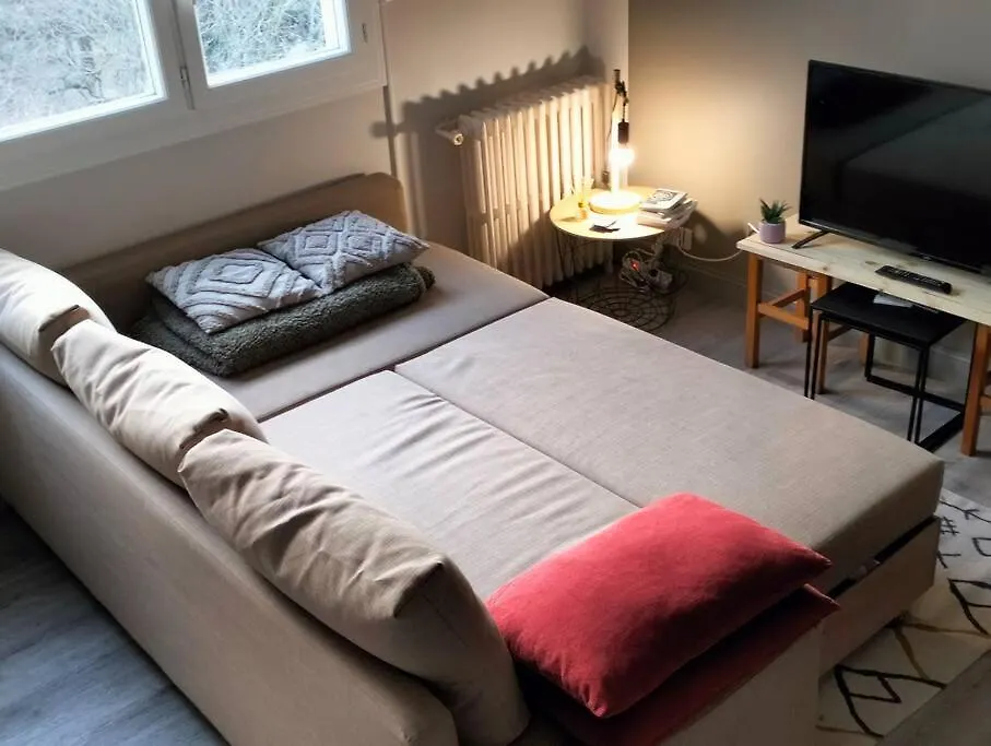 Charmant Logement, Vue Sur Toulouse 1 Min Du Metro Apartment