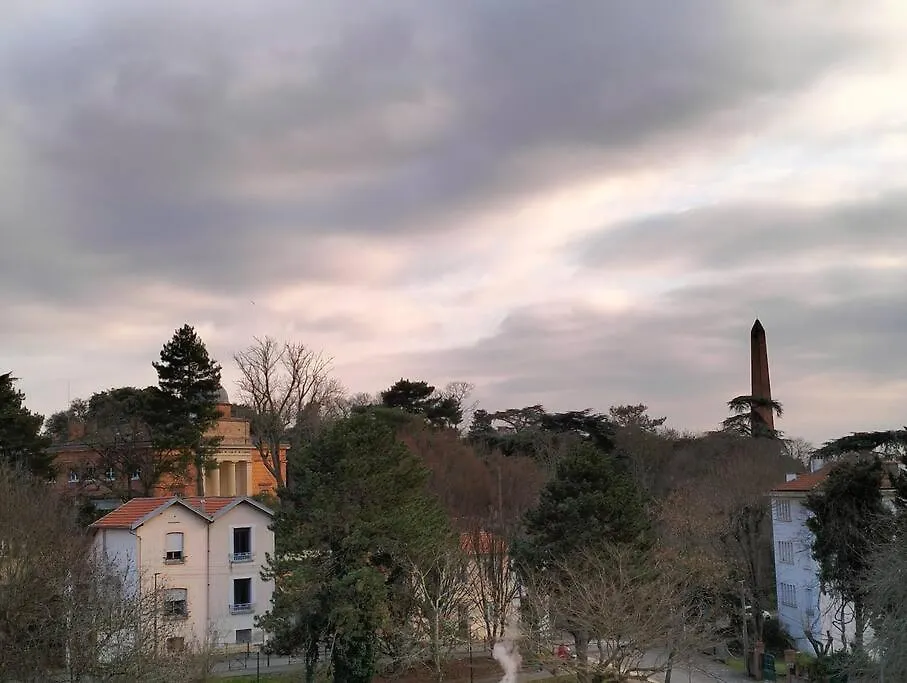 Apartment Charmant Logement, Vue Sur Toulouse 1 Min Du Metro France